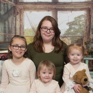 Meet your Posher, Leslie